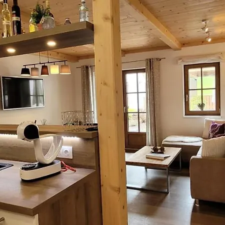Hochalmbahnen Chalets 6W2, Erle, Nahe Gondel, Hunde Willkommen راوريس