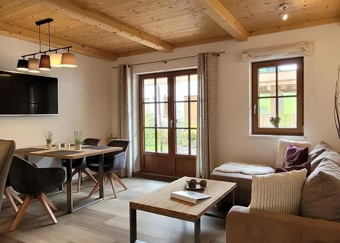 شقة Hochalmbahnen Chalets 6W2, Erle, Nahe Gondel, Hunde Willkommen راوريس